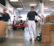 Dam pracę w Niemczech na magazynie rozładunek, załadunek bez języka Poczdam