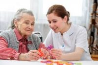Oferta pracy w Niemczech dla opiekunki osób starszych w Trier od 28.07 do Pani 93 lata