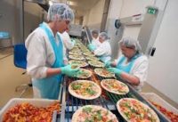 Bez znajomości języka Niemcy praca od zaraz na produkcji pizzy mrożonej Hamburg Bez znajomości języka Niemcy praca od zaraz na produkcji pizzy mrożonej Hamburg