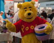 Od zaraz dam fizyczną pracę w Niemczech bez języka jako żywa maskotka Berlin 2022