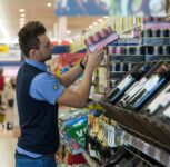 Wykładanie towaru od zaraz fizyczna praca w Niemczech dla par bez języka w sklepie z Düsseldorf Wykładanie towaru od zaraz fizyczna praca w Niemczech dla par bez języka w sklepie z Düsseldorf