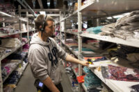 Od zaraz praca Niemcy bez znajomości języka na magazynie z odzieżą w Dreźnie Od zaraz praca Niemcy bez znajomości języka na magazynie z odzieżą w Dreźnie