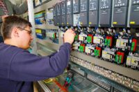Dam pracę w Niemczech od zaraz technik utrzymania ruchu specjalizacja: Elektryka, Lahr